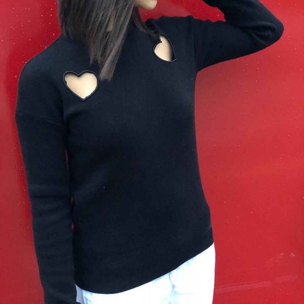 Sweater - Picture 2 of 2